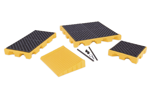 product Eagle Manufacturing 1640 Spill Containment Platform With Drain, 4 Drums, 132 gal Spill, 8000 lb Load, HDPE