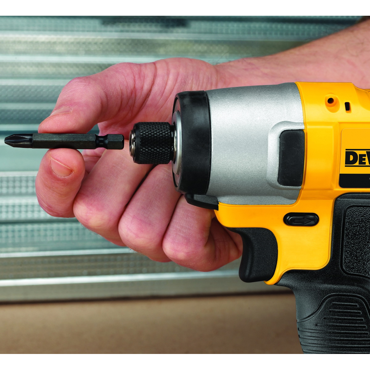 DEWALT DCF815S2 Impact Driver Kit, Battery Included, 12 V, 1.3 Ah, 1/4 in Drive, Hex Drive, 3400 ipm, 2450 rpm Speed