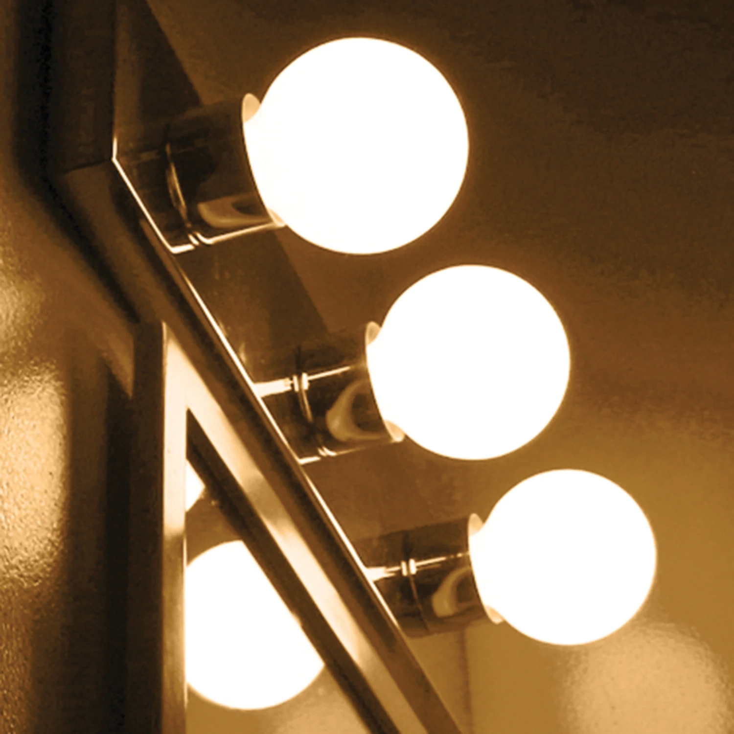 Feit Electric 25G25/W/RP Incandescent Lamp, 25 W, G25 Lamp, Medium E26 Lamp Base, 2850 K Color Temp