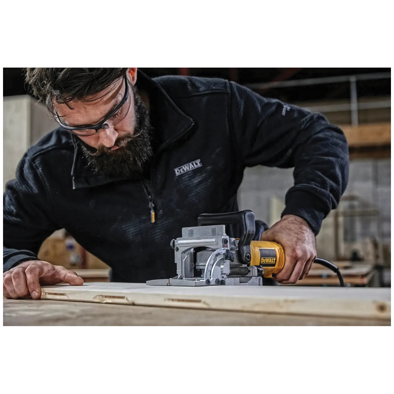DEWALT DW682K Corded Electric Biscuit Joiner Kit, 6.5 A, 20 in D Cutting, #0, #10, #20 Biscuit, 10,000 rpm Speed - 5