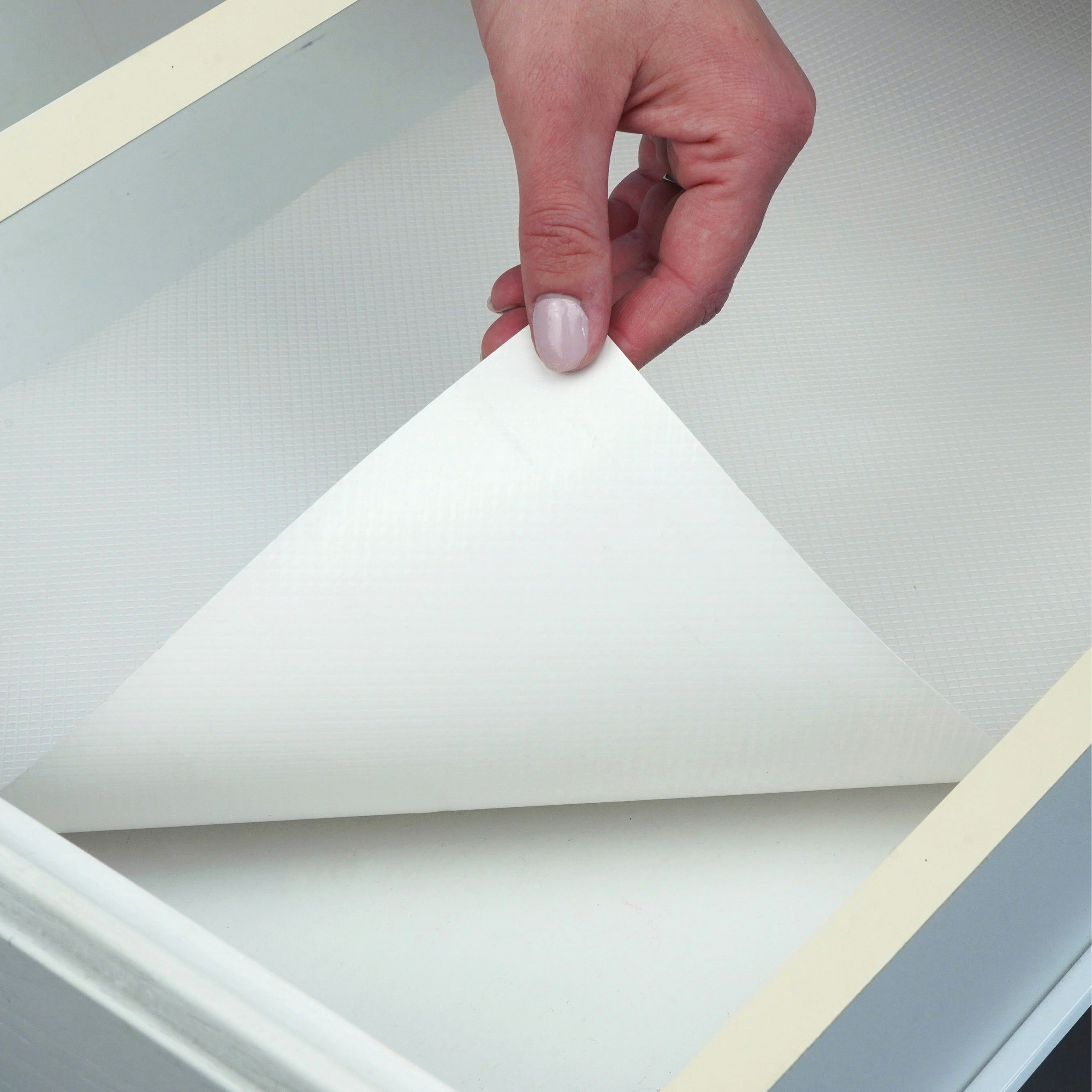 Con-Tact 05F-C5T21-06 Embossed Shelf Liner, 5 ft L, 20 in W, Vinyl, White - 1