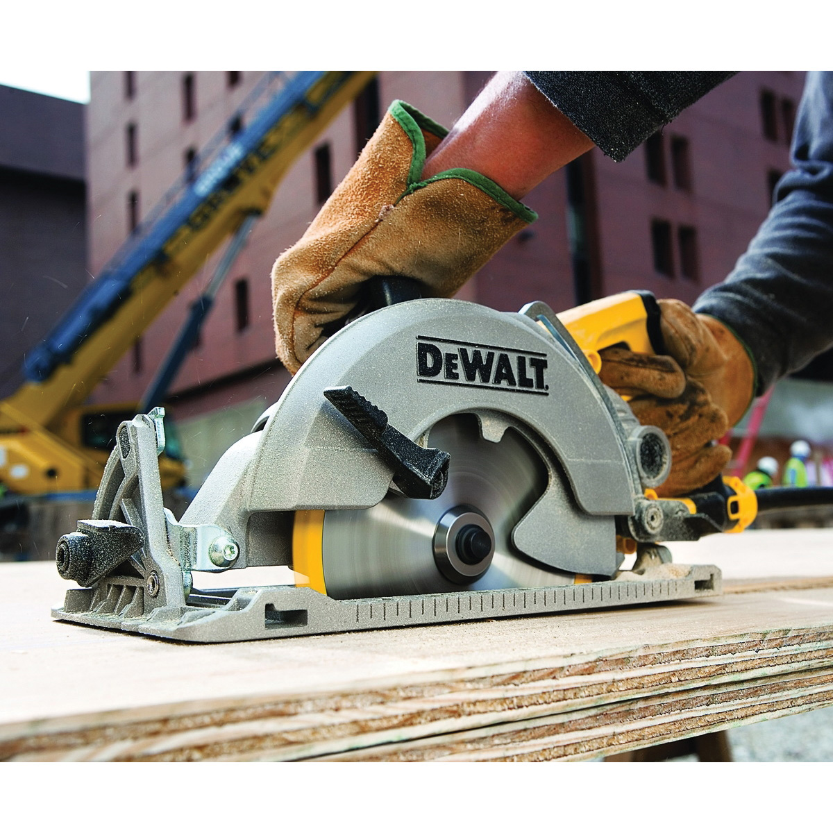 DEWALT DWS535 Circular Saw, 15 A, 7-1/4 in Dia Blade, 5/8 in Arbor, 1-7/8 in at 45 deg, 2-7/16 in at 90 deg D Cutting
