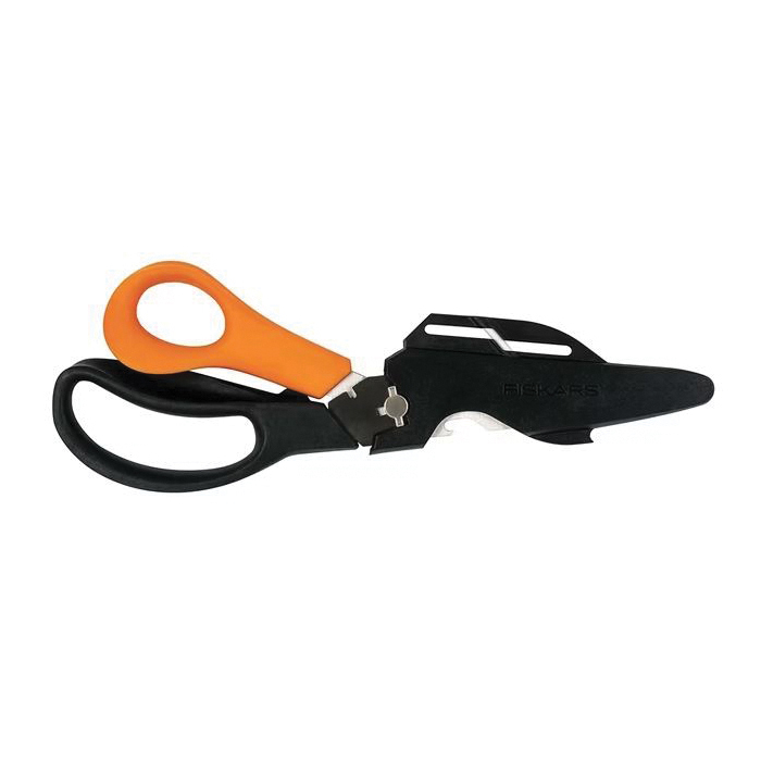 Fiskars 356922-1008 Garden Scissor, Titanium Blade, 9 in OAL