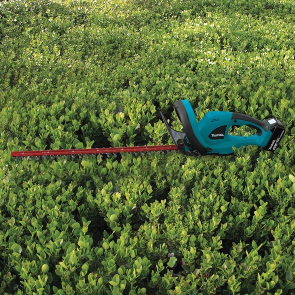 makita xhu02m1 cordless hedge trimmer