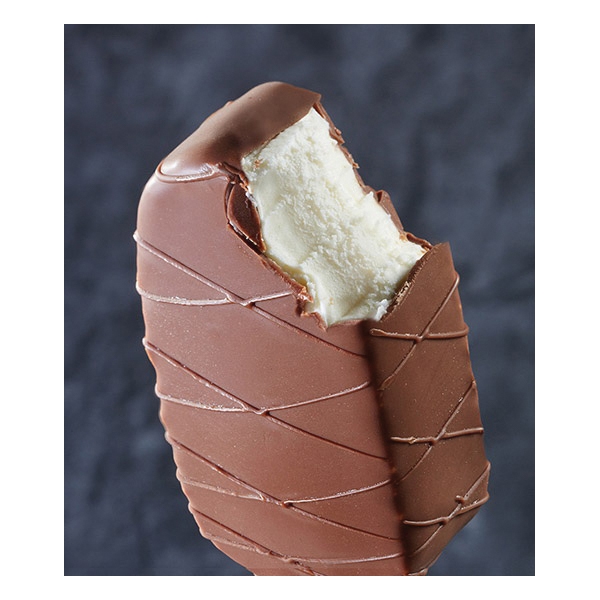 Haagen-Dazs 1087 Ice Cream Bar, Vanilla Milk Chocolate Flavor, 3 oz Pack - 2