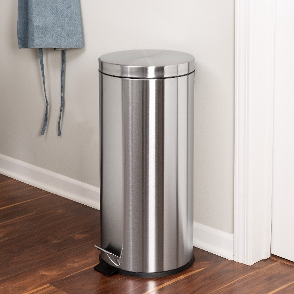 Honey-Can-Do TRS-02110 Round Trash Can, 7.92 gal Capacity, Stainless Steel, Step Lid Closure
