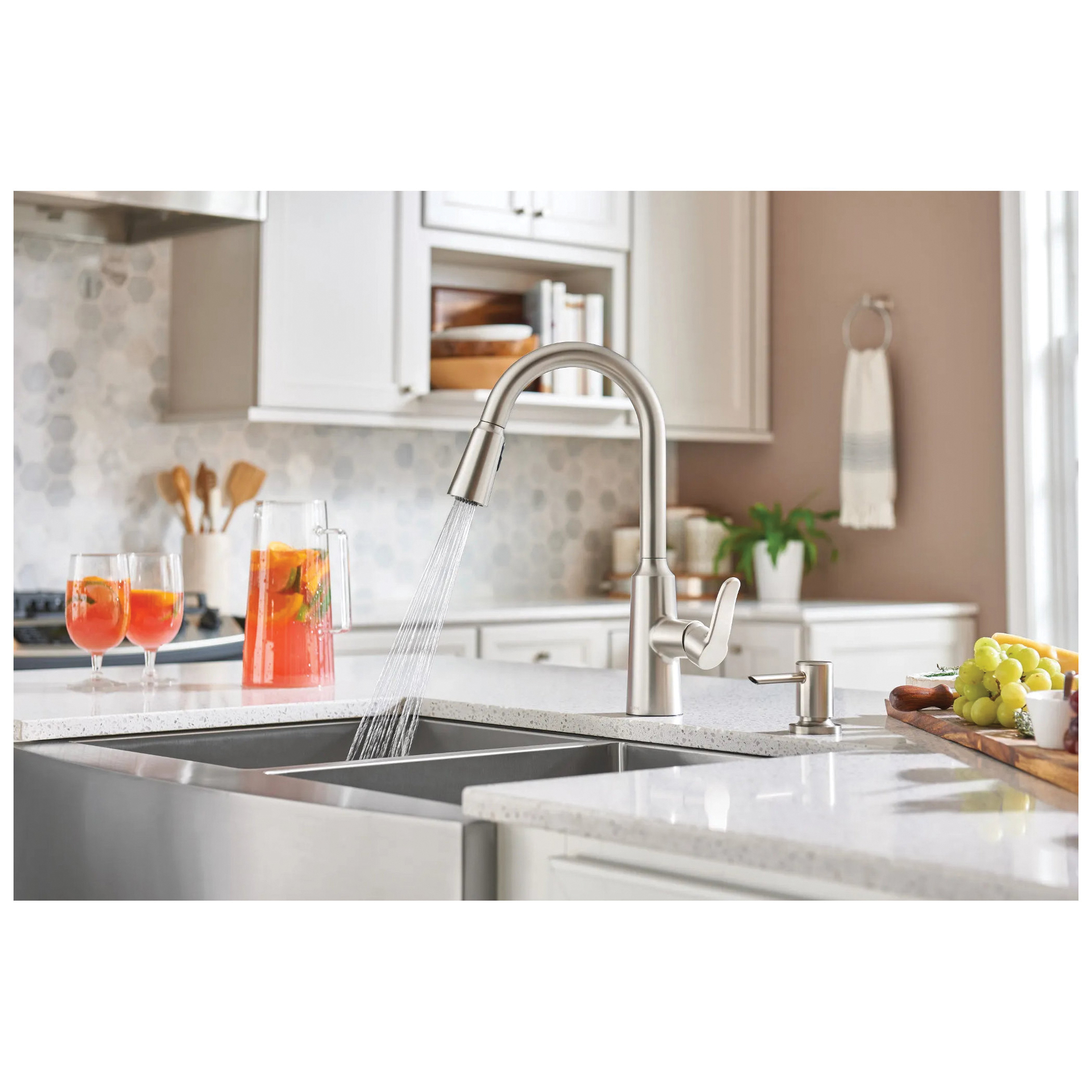 Moen Edwyn Series 87028SRS Kitchen Faucet, 1.5 gpm, 1 -Faucet Handle, 1, 4 -Faucet Hole, Stainless Steel, Deck - 2