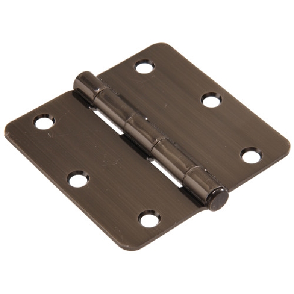 Hardware Essentials 852789