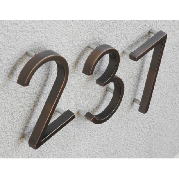 Distinctions 843222 Floating Mount House Number, Bronze Character, Character: 2, 5 in H Character, Zinc