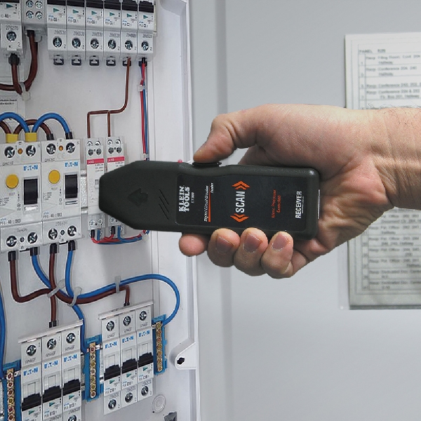 Klein Tools ET300 Circuit Breaker Finder