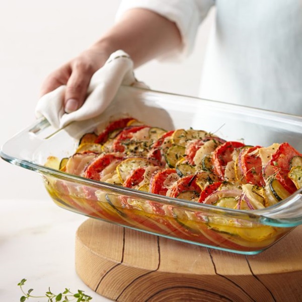 Pyrex 1090992 Bakeware Set with Red Plastic Lid, 4-Piece - 2