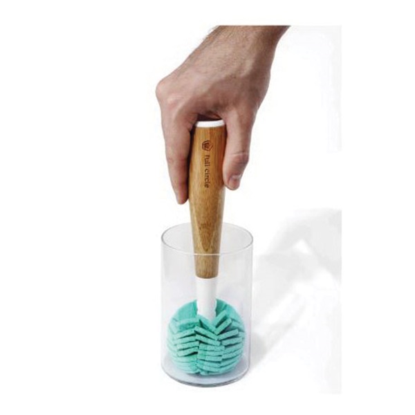 Full Circle Crystal Clear 2.0 Series FC14109 Glass Cleaner Sponge, Bamboo Handle - 3