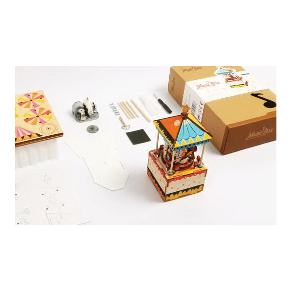 Hands Craft AM304 3D Puzzle Box, Merry-Go-Round, Wood - 2