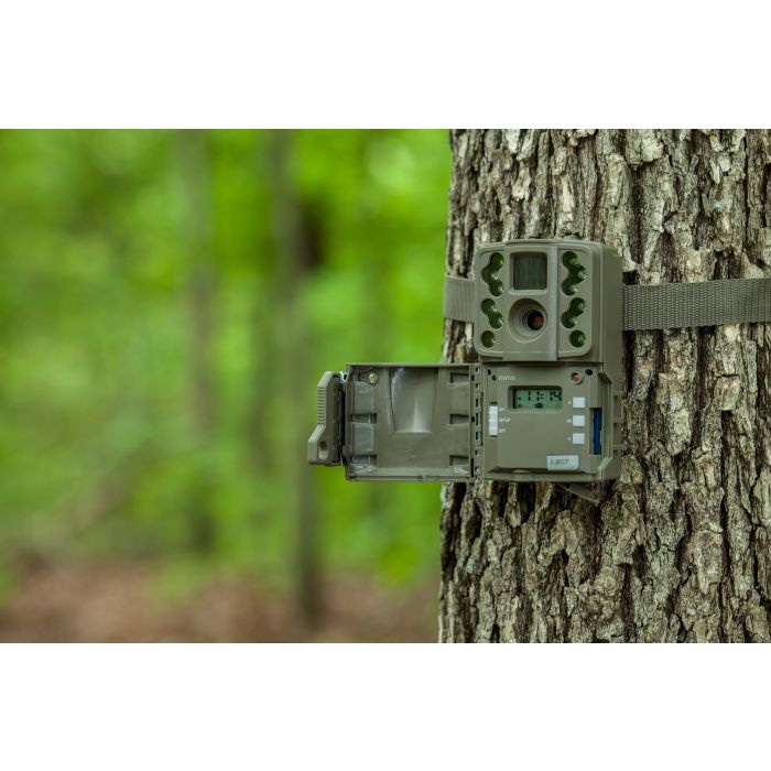 moultrie a series d300