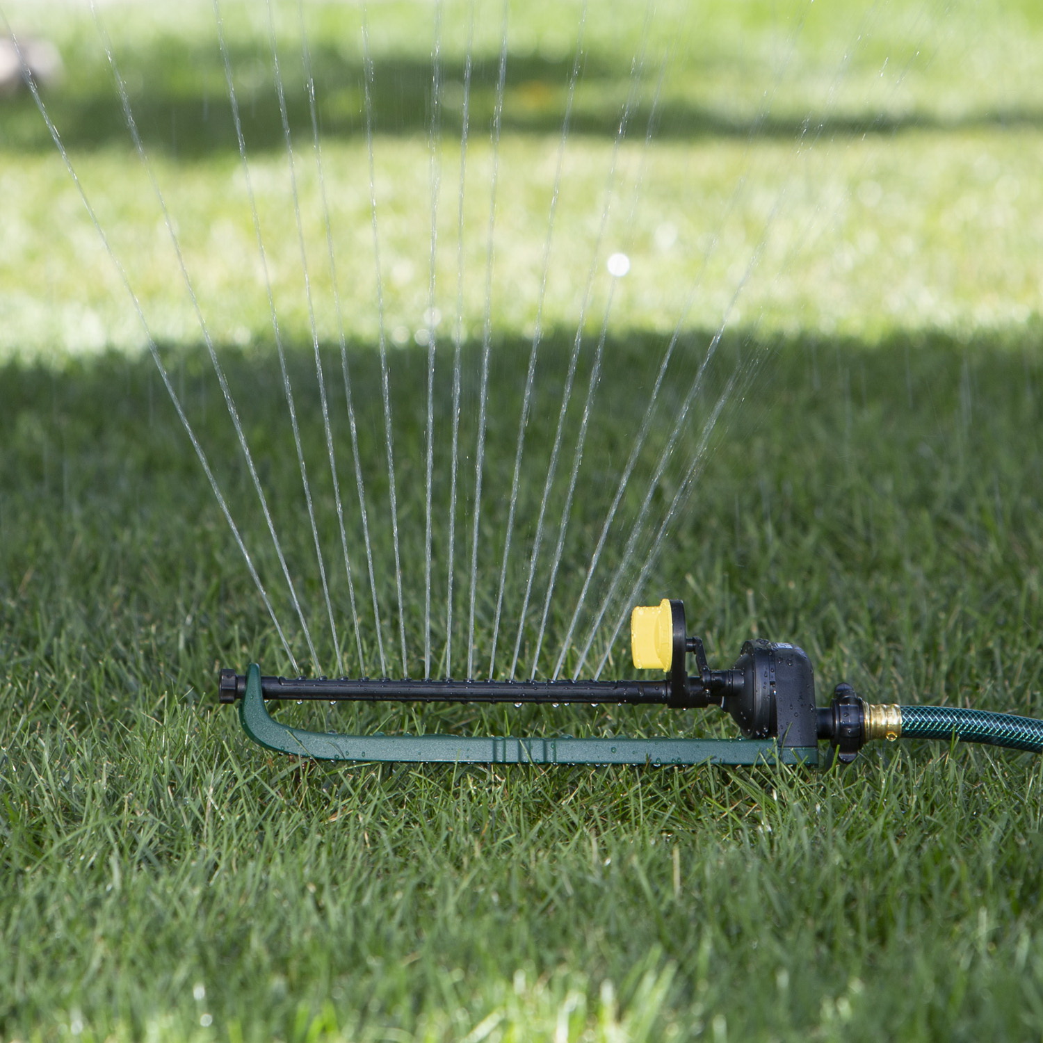 Oscillating Sprinkler, Melnor, 2650 sq-ft, Rectangular, Adjustable Nozzle, Plastic - 2