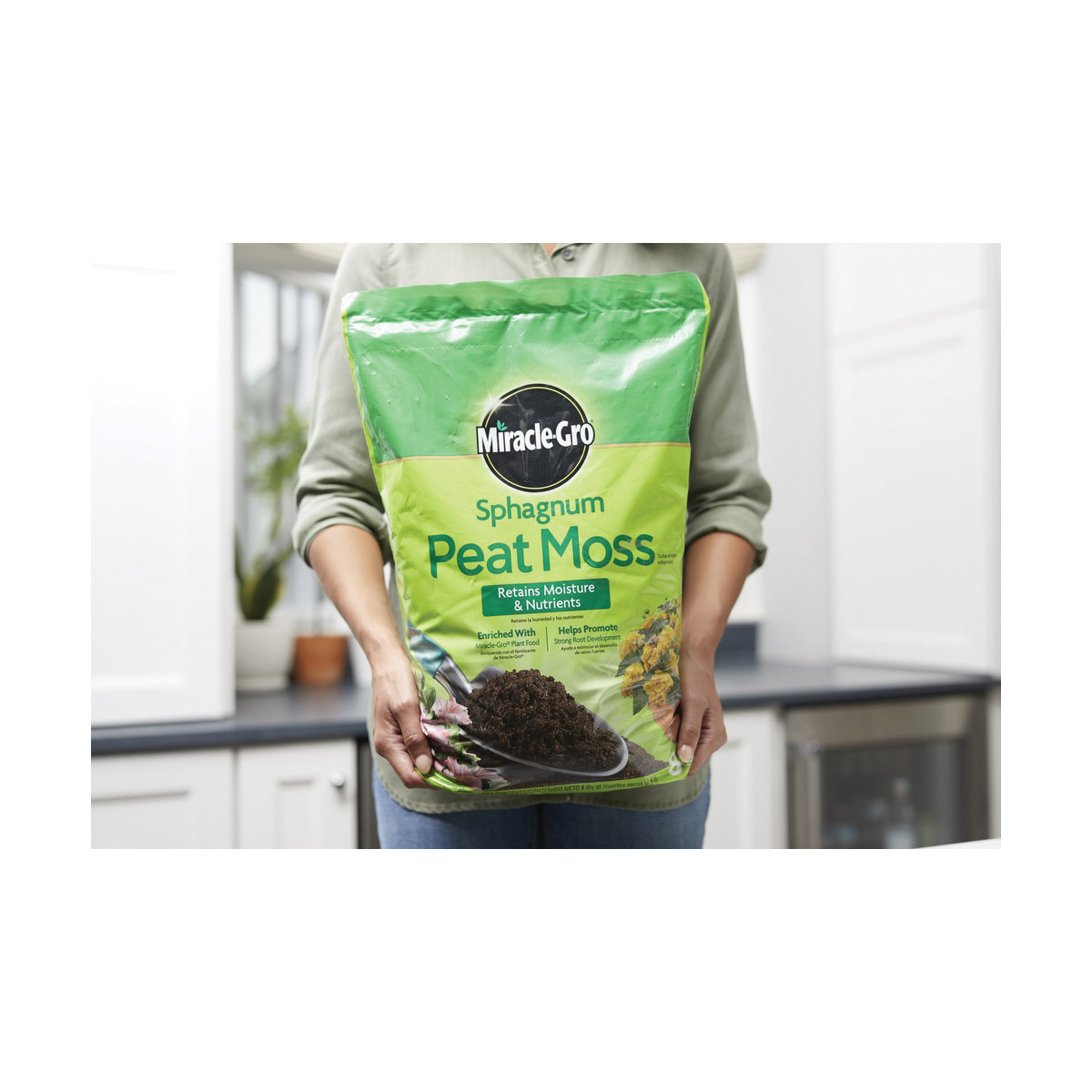 Miracle-Gro 85278430 Sphagnum Peat Moss, Solid, Earthy, 8 qt Bag - 3