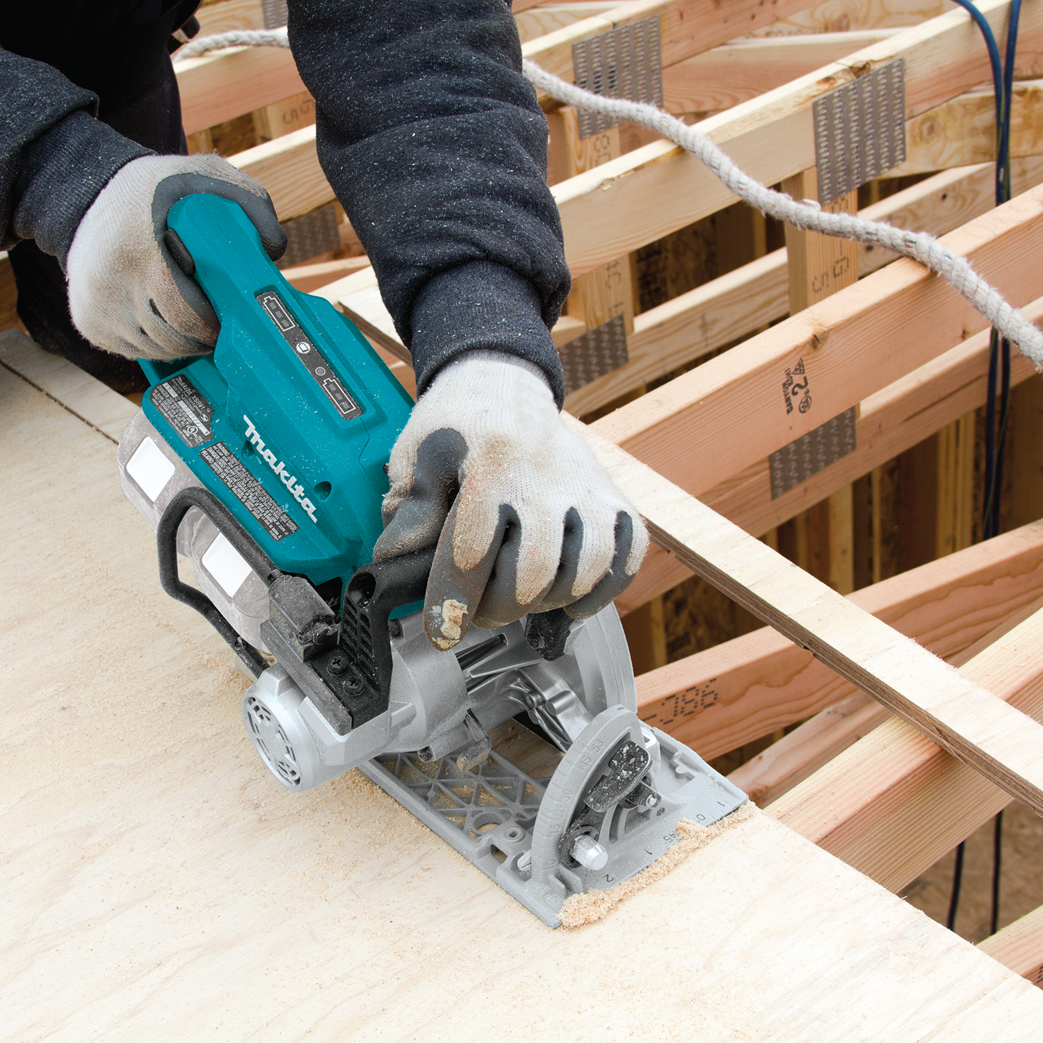 Makita XSR01Z Circular Saw, Tool Only, 18 V, 5 Ah, 7-1/4 in Dia Blade, 1-3/4, 2-9/16 in Cutting Capacity