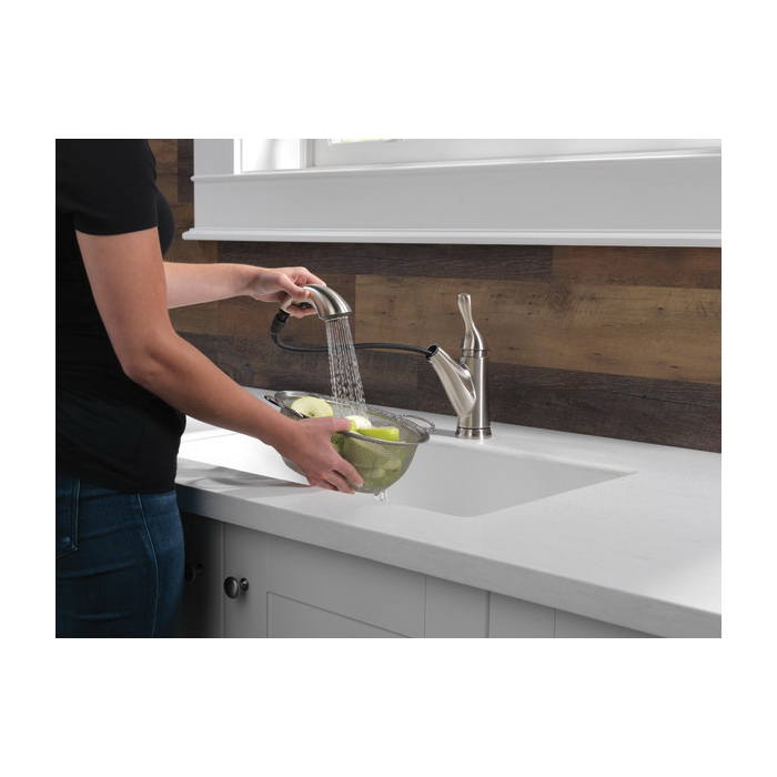 Delta 16953-SS-DST Kitchen Faucet, 1.8 gpm, 1-Handle, Metal, Stainless, Deck, Lever Handle, Swivel Spout