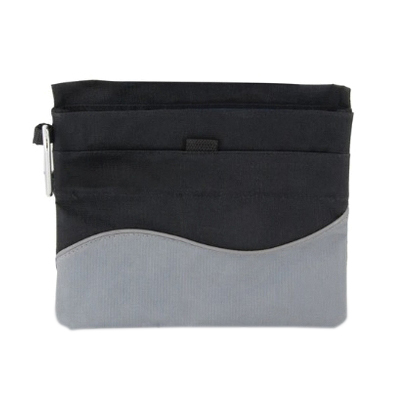PetSafe PTA00-13748 Sport Treat Dog Pouch, Black
