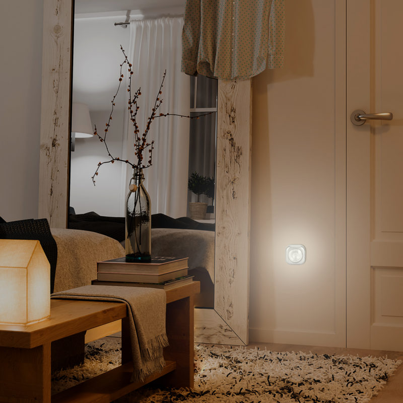 globe 8921301 Night Light, LED Lamp, Cool White Light