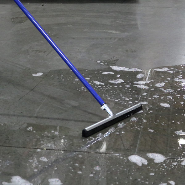 Ettore 61022 Dry Floor Squeegee, 22 in Blade, Straight Blade, Rubber Blade
