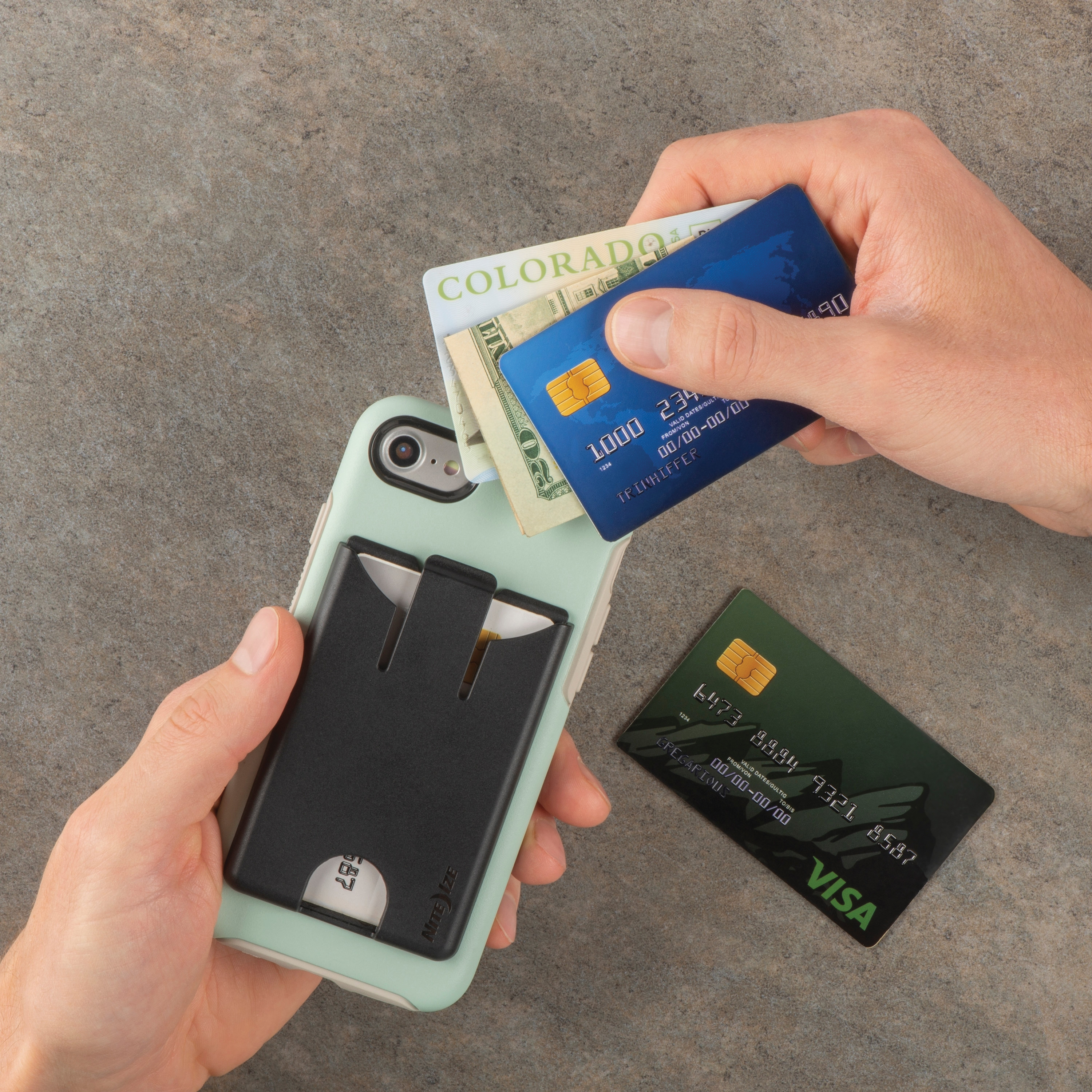 CBPW-01-R7 Phone Wallet, Black