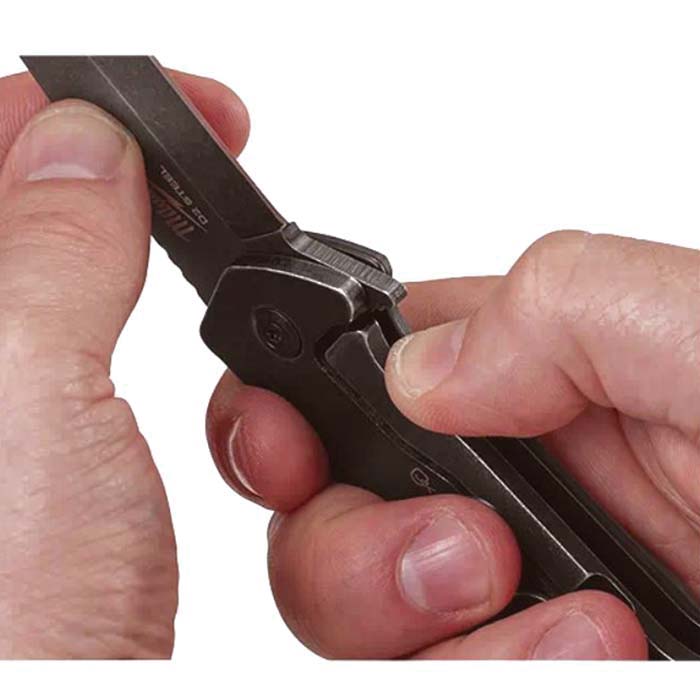 Milwaukee HARDLINE Series 48-22-1997 Pocket Knife, 2-1/2 in L Blade, D2 Steel Blade, 1-Blade, Straight Handle - 4