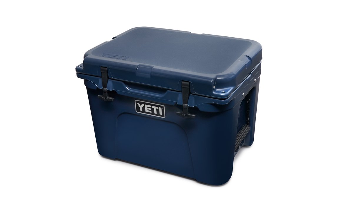 YETI Tundra 35 10035200000 Cooler, 21 Can Cooler, Navy Blue - 2