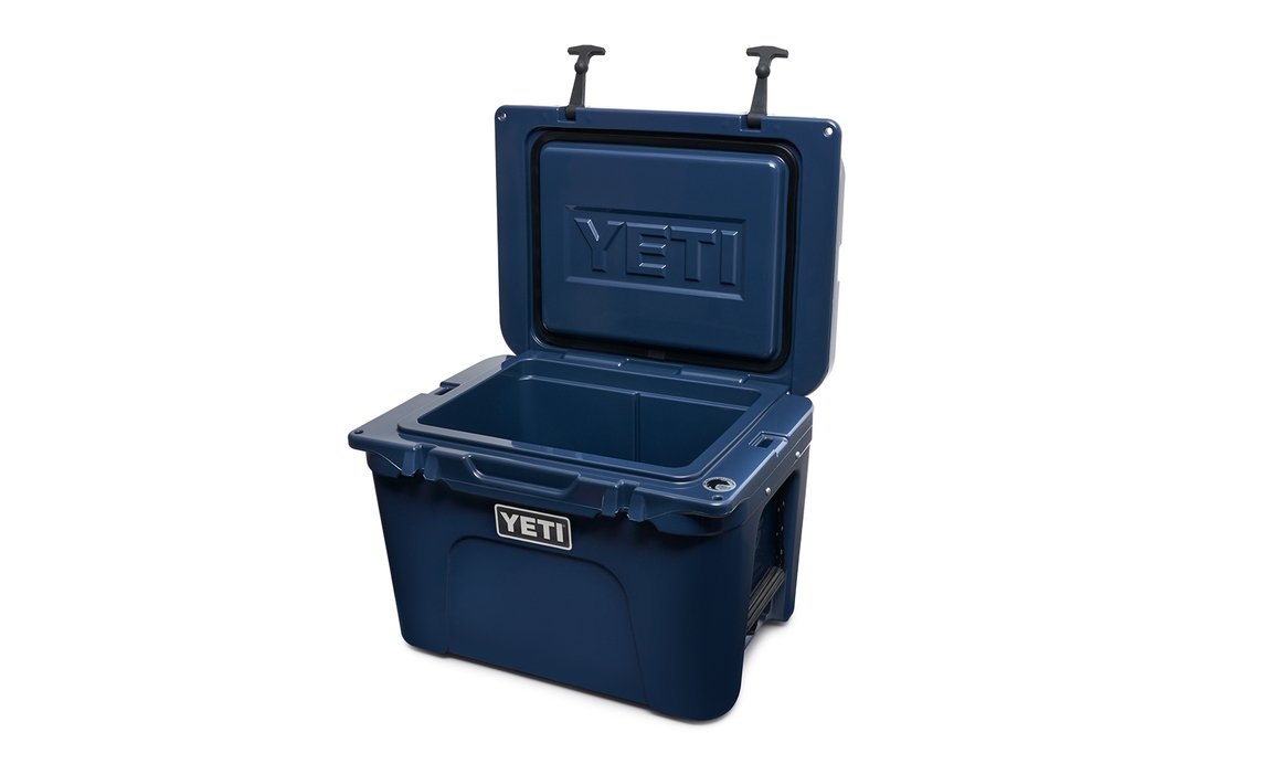YETI Tundra 35 10035200000 Cooler, 21 Can Cooler, Navy Blue - 3
