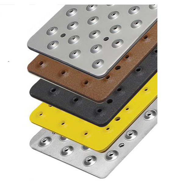 Handi-Treads NST633730BKT Non-Slip Tread, 30 in L, 3-3/4 in W, 0.063 in Thick, Aluminum, Black - 2