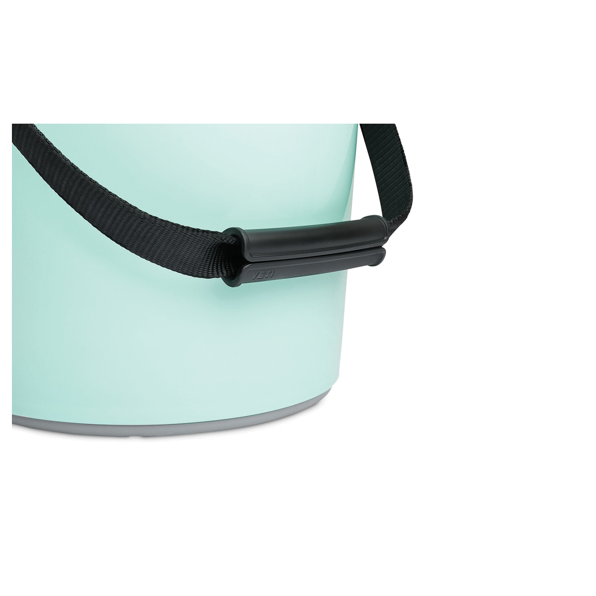 Yeti LoadOut 26010000013 Bucket, 5 gal, 10-1/4 to 12-7/8 in Dia, HDPE, Seafoam - 4