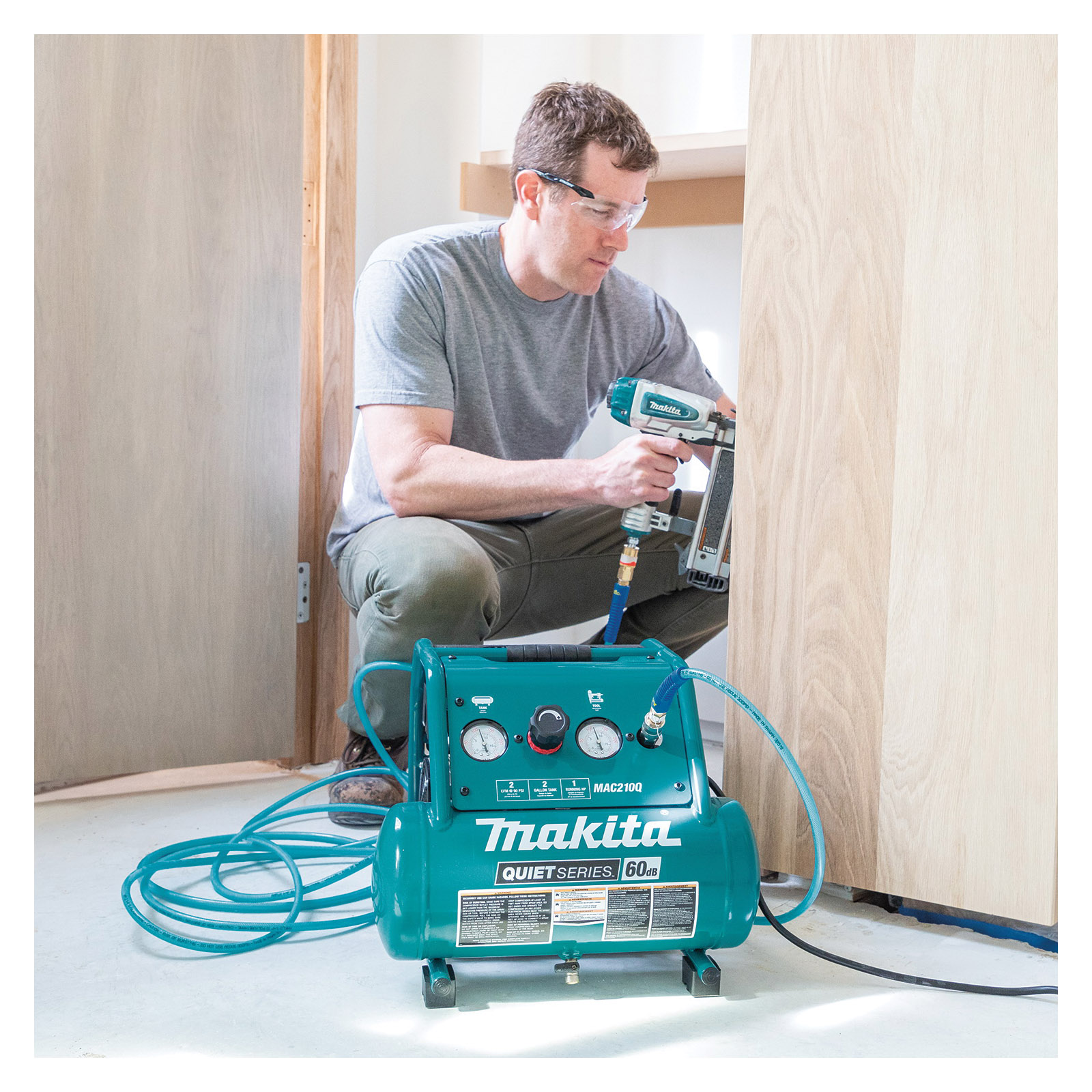 Air Compressor, Makita, Quiet Series, Horizontal, 2 Gallon Portable Electric, 135 PSI Max, 2 CFM @ 90 PSI - 3