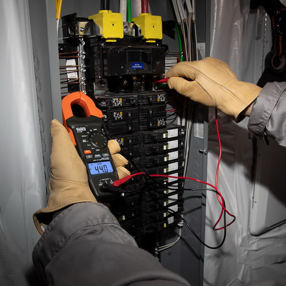 Klein Tools CL120 Clamp Meter, 600 VAC/VDC, 400 A, 2000 Count Resolution, Backlit LCD, Digital Display