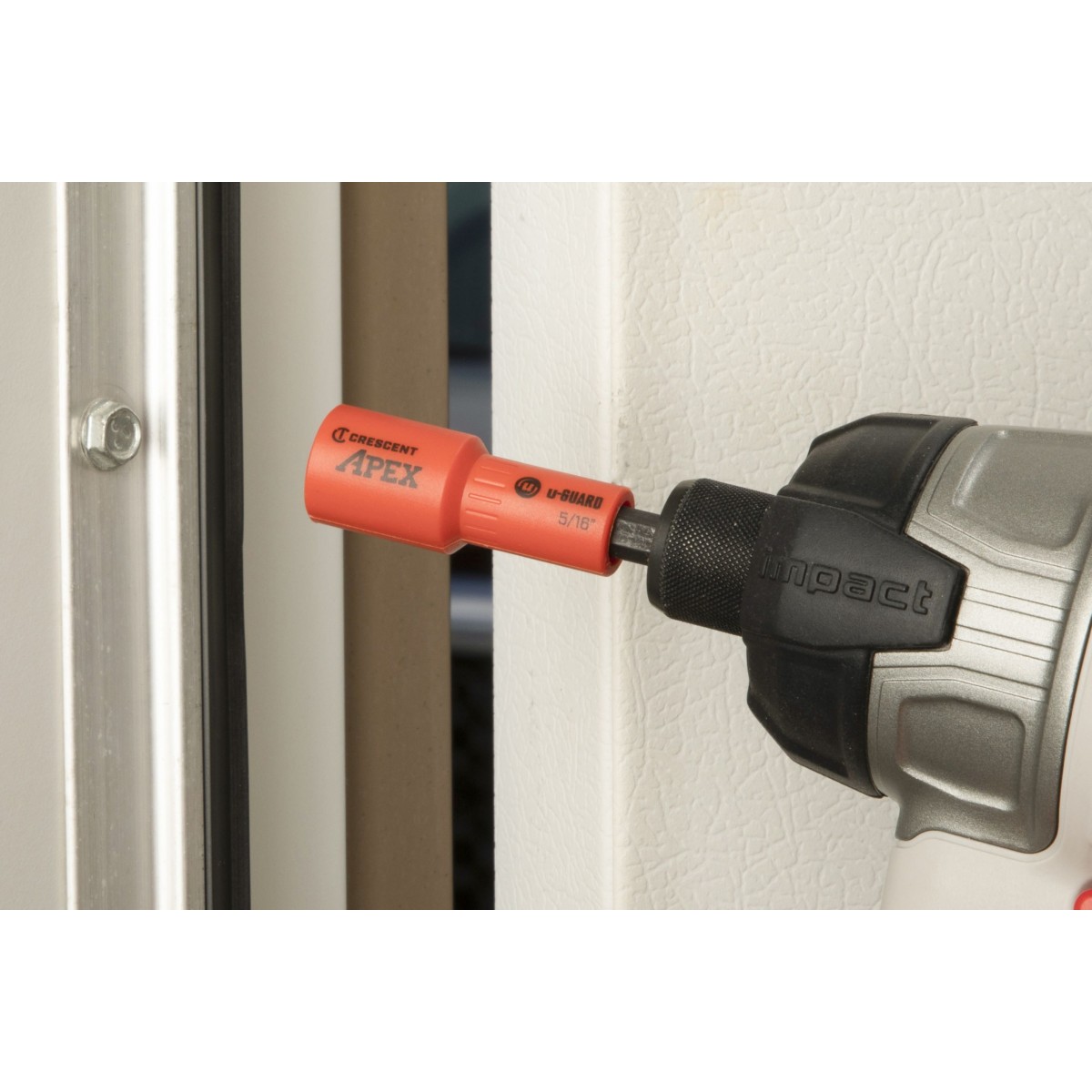 Crescent APEX u-GUARD CAUGN2DHX20 Covered Magnetic Nutsetter, 5/16 in Drive, 2.56 in L, Hex Shank