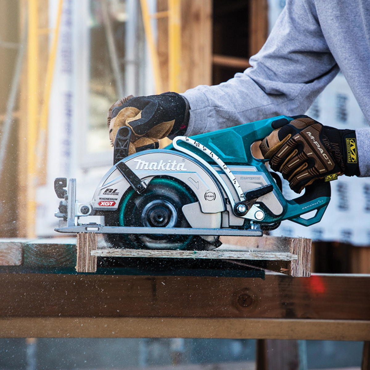 Cordless Circular Saw, Makita, Tool Only, 40 V, 7-1/4 in Dia Blade, 56 deg Bevel - 2