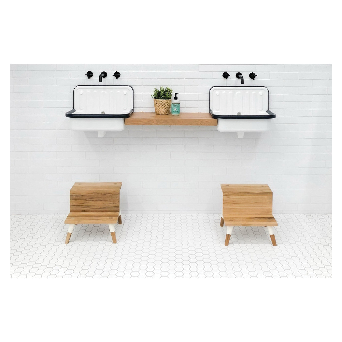 Le Cafe Mosaic Tile, Bedrosians Tile & Stone, Ceramic Porcelain, Hexagon, 11 in L, 12-3/4 in W - 5