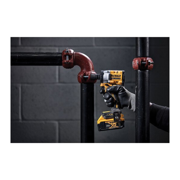 DEWALT DCF921B Impact Wrench with Hog Ring Anvil, Tool Only, 20 V, 1/2 in Drive, 3550 ipm, 2500 rpm Speed - 4