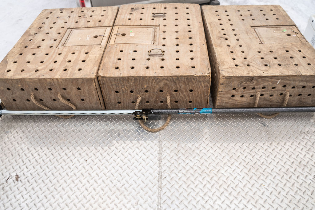 Keeper 05062 Heavy-Duty Ratcheting Cargo Bar, 44 to 74 in Telescoping - 5