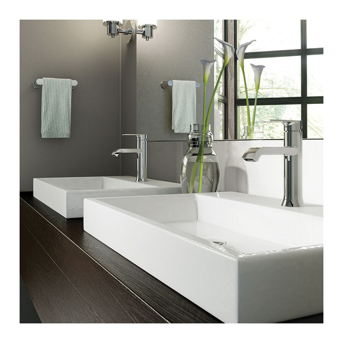 Genta Hand Towel Bar, Moen, Chrome, Bracket - 5