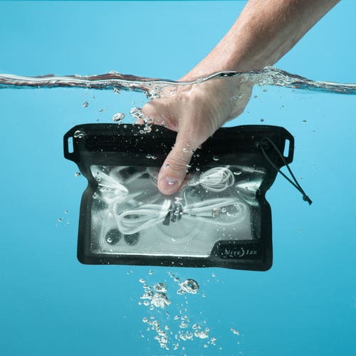 Nite Ize Runoff Pouch
