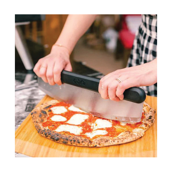 Ooni UU-P006700 Pizza Cutter Rocker Blade, Stainless Steel Blade, Dishwasher Safe: Yes - 3