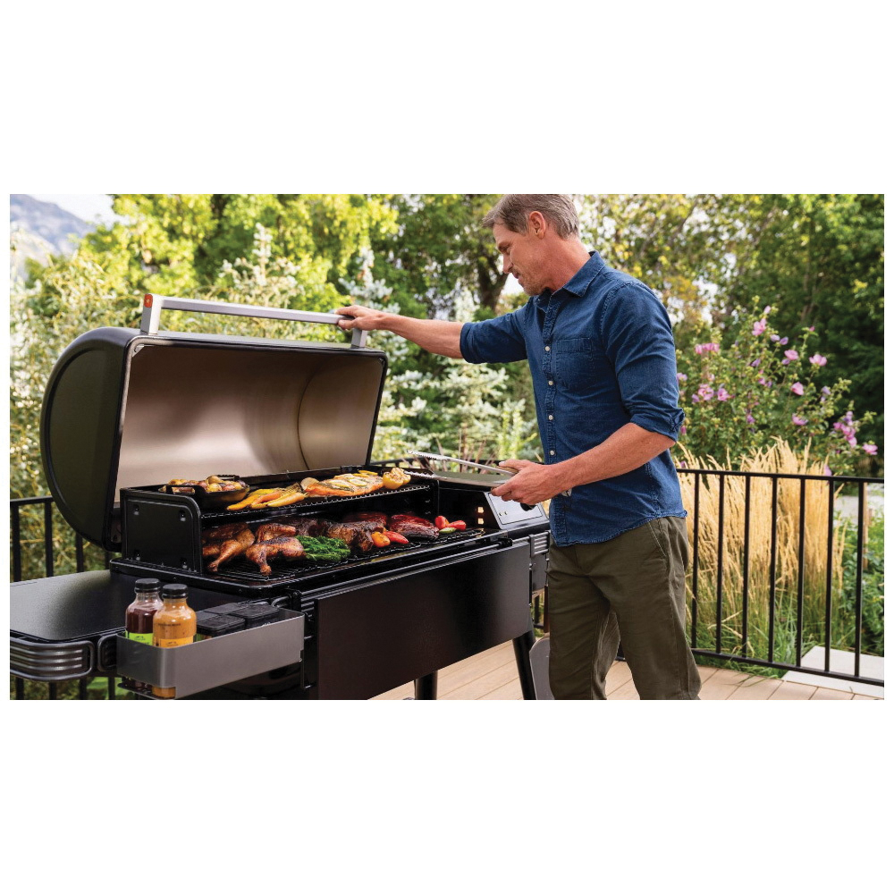 Traeger Ironwood XL Series TFB93RLG Pellet Grill, 594 sq-in Primary Cooking Surface, 330 sq-in Secondary Cooking Surface - 5