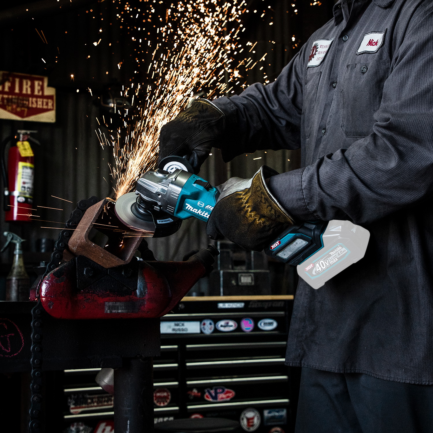 Angle Grinder with Electric Brake, Makita, Tool Only, 40 V, 5/8-11 Spindle, 5 in Dia Wheel, 8500 rpm Speed - 4