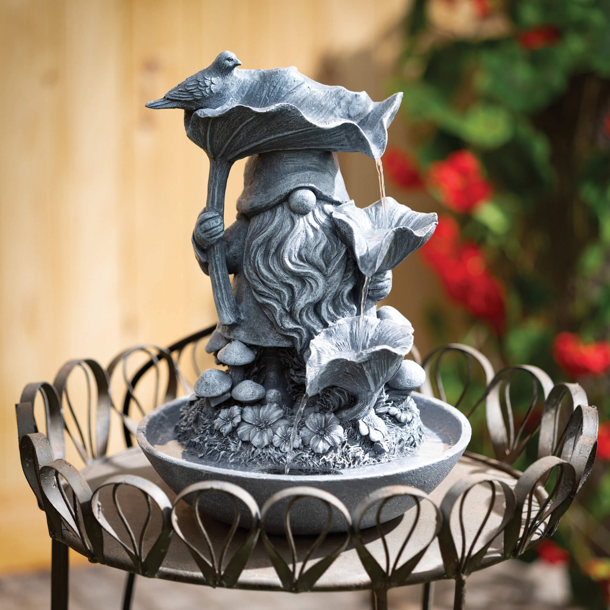 Outdoor - Garden - Patio - Scrub Brush - Clean and Remove Build Up - Deck  Brush - Bird Bath - Fountain - Garden Statues - Gnomes - Concrete Cleaner 