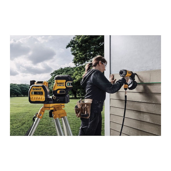 DEWALT DCLE34520G Spot Laser, 330 ft, 1/8 in Accuracy, 2-Beam, 5-Dot, Green Laser - 4