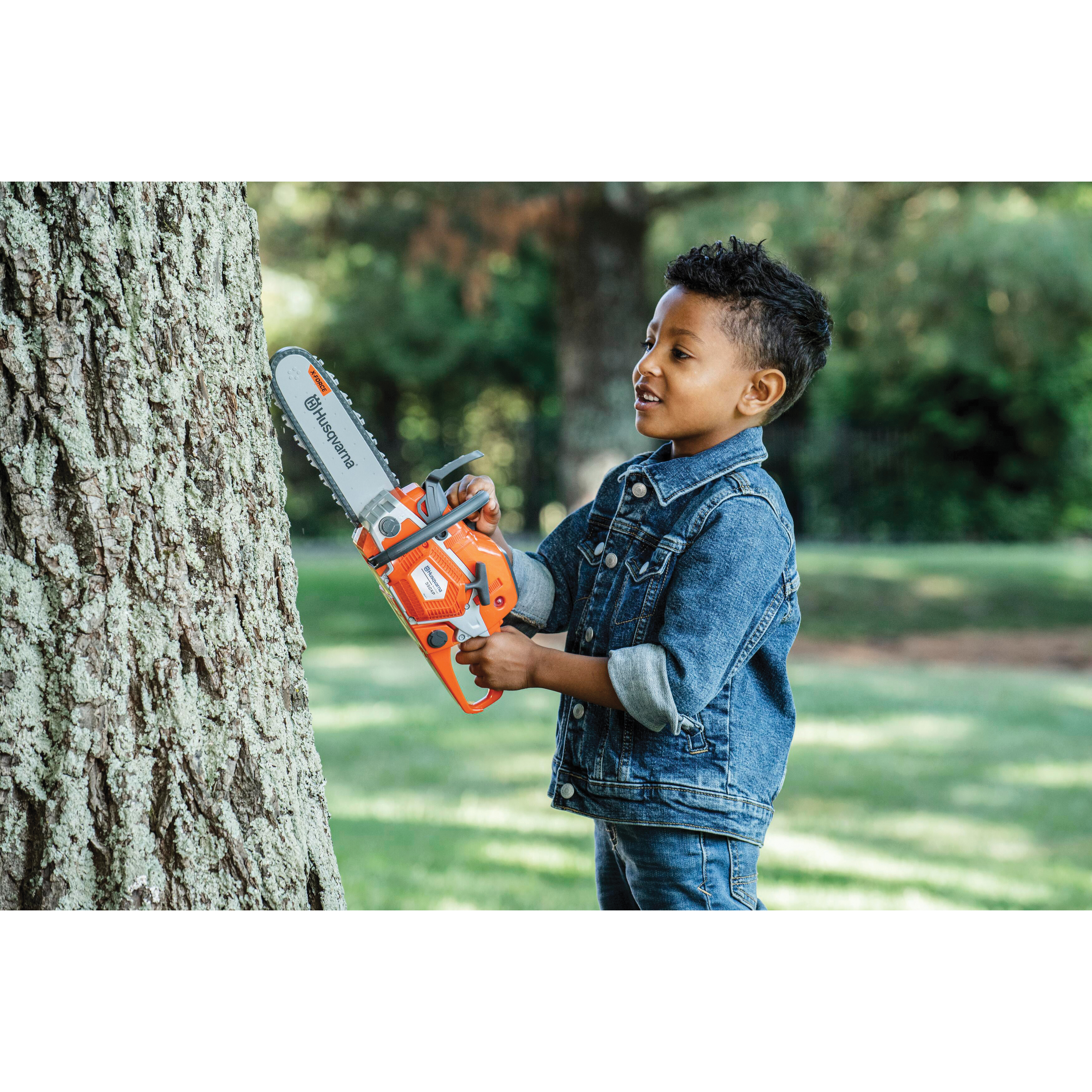 Husqvarna 599608702 Chainsaw Toy, 3 years