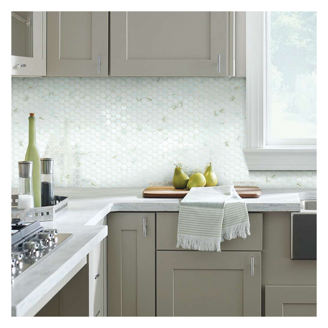 Shaw Floors Casino Ceramic Solutions Series CS39V-00121 Porcelain Tile, 11.57 in L Tile, 12.05 in W Tile, Calacatta - 3