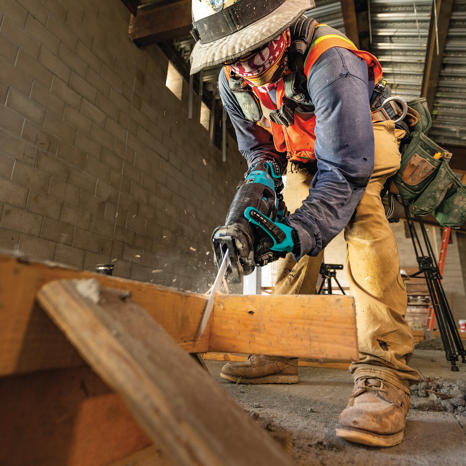 Cordless Orbital Reciprocating Saw, Makita, Tool Only, 40 V, 5-1/8 to 10 in Cutting Capacity - 4