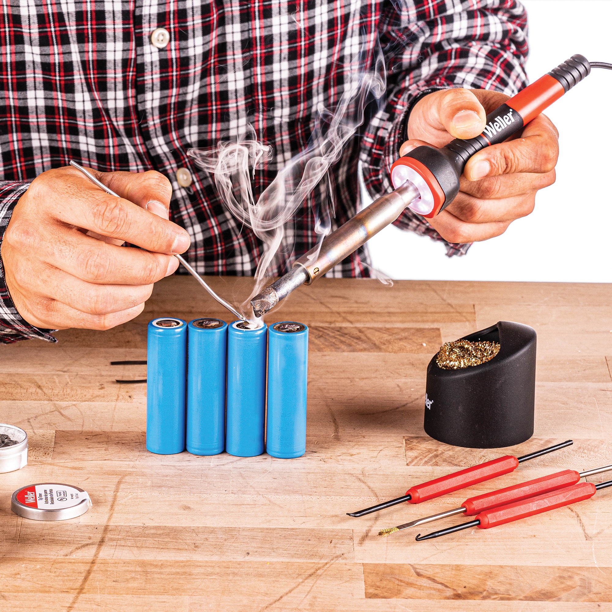 Weller WLIRK6012A Soldering Iron Kit, 120 V, 60 W, Chisel Tip - 2
