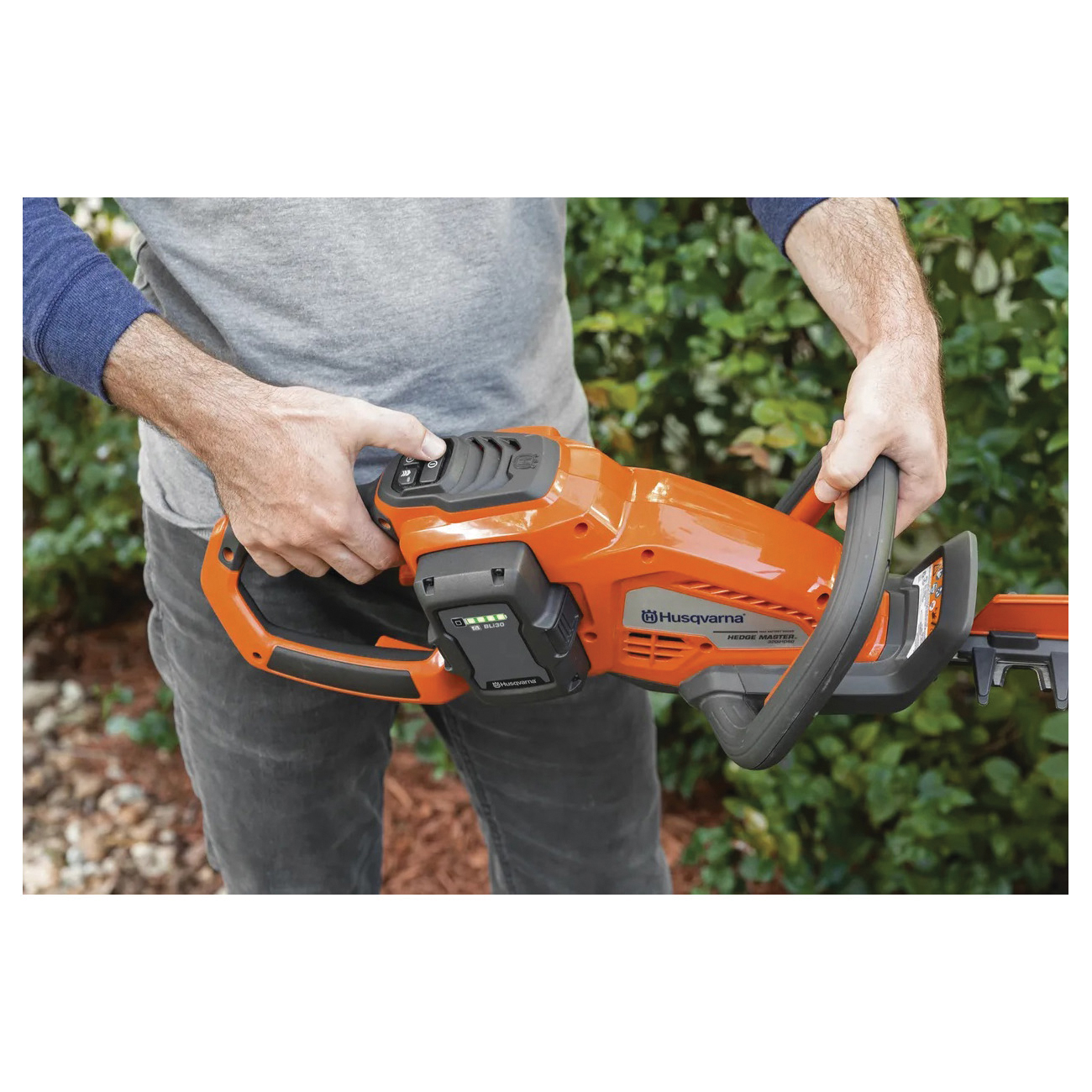 Husqvarna 970 59 26-02 Hedge Trimmer, Battery Included, 4 Ah, 42 V, Lithium-Ion, 1 in Cutting Capacity